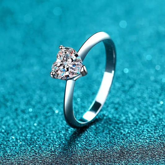 Sparkling Heart Solitaire Ring